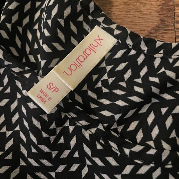 Xhilaration Tank Dress Women’s SP Multicolor Geometric Scoop Sleeveless Summer - Picture 11 of 11